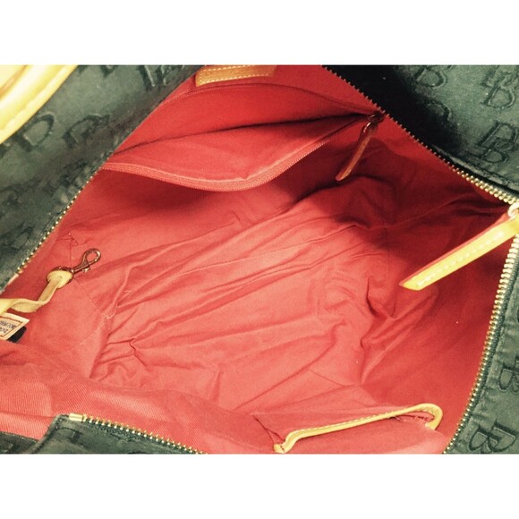 Dooney Bourke AUTHENIC Purse Large Tote Handbag Color Black K8221082 - Picture 9 of 12